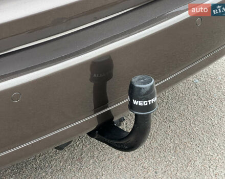 Коричневый Фольксваген Туран, объемом двигателя 2 л и пробегом 171 тыс. км за 14799 $, фото 19 на Automoto.ua