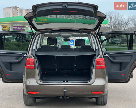 Коричневый Фольксваген Туран, объемом двигателя 2 л и пробегом 171 тыс. км за 14799 $, фото 56 на Automoto.ua