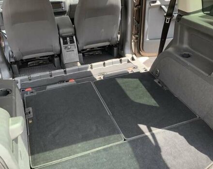 Коричневый Фольксваген Туран, объемом двигателя 1.6 л и пробегом 182 тыс. км за 15000 $, фото 13 на Automoto.ua