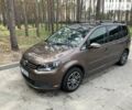 Коричневый Фольксваген Туран, объемом двигателя 1.6 л и пробегом 182 тыс. км за 15000 $, фото 1 на Automoto.ua