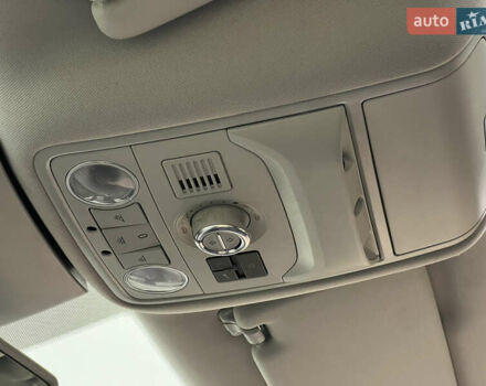 Коричневый Фольксваген Туран, объемом двигателя 2 л и пробегом 171 тыс. км за 14799 $, фото 42 на Automoto.ua