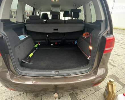 Коричневый Фольксваген Туран, объемом двигателя 1.4 л и пробегом 237 тыс. км за 9450 $, фото 10 на Automoto.ua