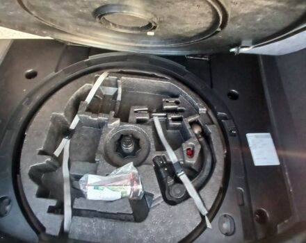 Коричневый Фольксваген Туран, объемом двигателя 1.4 л и пробегом 219 тыс. км за 9950 $, фото 10 на Automoto.ua