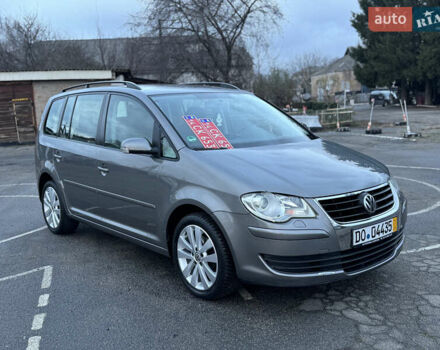 Коричневый Фольксваген Туран, объемом двигателя 1.4 л и пробегом 207 тыс. км за 7000 $, фото 1 на Automoto.ua