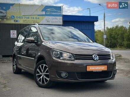 Фольксваген Туран 2011 в Сумах на Automoto.ua Коричневый Фольксваген Туран, объемом двигателя 1.6 л и пробегом 258 тыс. км за 11700 $, фото 1 на Automoto.ua