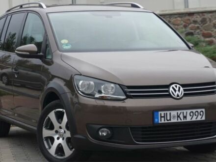 Коричневий Фольксваген Туран, об'ємом двигуна 2 л та пробігом 239 тис. км за 5800 $, фото 1 на Automoto.ua