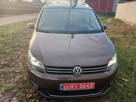 Коричневый Фольксваген Туран, объемом двигателя 1.4 л и пробегом 219 тыс. км за 9950 $, фото 1 на Automoto.ua