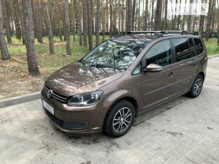 Коричневый Фольксваген Туран, объемом двигателя 1.6 л и пробегом 182 тыс. км за 15000 $, фото 1 на Automoto.ua