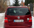 Красный Фольксваген Туран, объемом двигателя 1.97 л и пробегом 388 тыс. км за 4300 $, фото 4 на Automoto.ua