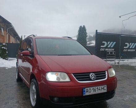 Червоний Фольксваген Туран, об'ємом двигуна 1.9 л та пробігом 340 тис. км за 4750 $, фото 2 на Automoto.ua