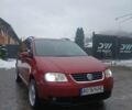 Червоний Фольксваген Туран, об'ємом двигуна 1.9 л та пробігом 340 тис. км за 4750 $, фото 2 на Automoto.ua