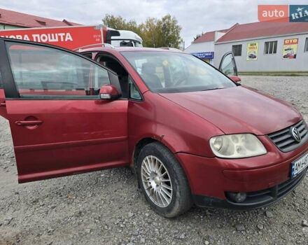 Червоний Фольксваген Туран, об'ємом двигуна 1.97 л та пробігом 387 тис. км за 4900 $, фото 4 на Automoto.ua