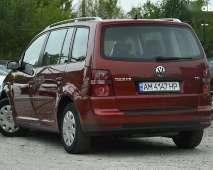 Красный Фольксваген Туран, объемом двигателя 1.4 л и пробегом 193 тыс. км за 6500 $, фото 7 на Automoto.ua