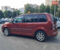Красный Фольксваген Туран, объемом двигателя 1.4 л и пробегом 254 тыс. км за 6999 $, фото 4 на Automoto.ua
