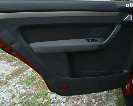 Красный Фольксваген Туран, объемом двигателя 1.4 л и пробегом 193 тыс. км за 6500 $, фото 22 на Automoto.ua