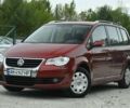 Красный Фольксваген Туран, объемом двигателя 1.4 л и пробегом 193 тыс. км за 6500 $, фото 5 на Automoto.ua
