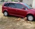 Червоний Фольксваген Туран, об'ємом двигуна 1.9 л та пробігом 330 тис. км за 6900 $, фото 5 на Automoto.ua