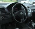 Красный Фольксваген Туран, объемом двигателя 1.4 л и пробегом 193 тыс. км за 6500 $, фото 16 на Automoto.ua