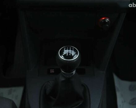 Красный Фольксваген Туран, объемом двигателя 1.4 л и пробегом 193 тыс. км за 6500 $, фото 20 на Automoto.ua