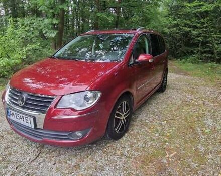 Красный Фольксваген Туран, объемом двигателя 1.97 л и пробегом 296 тыс. км за 7750 $, фото 13 на Automoto.ua