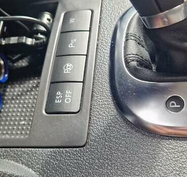 Красный Фольксваген Туран, объемом двигателя 1.97 л и пробегом 296 тыс. км за 7750 $, фото 22 на Automoto.ua