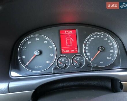 Червоний Фольксваген Туран, об'ємом двигуна 1.4 л та пробігом 241 тис. км за 7300 $, фото 8 на Automoto.ua