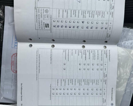 Красный Фольксваген Туран, объемом двигателя 1.6 л и пробегом 210 тыс. км за 6500 $, фото 26 на Automoto.ua