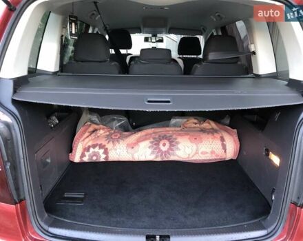 Червоний Фольксваген Туран, об'ємом двигуна 1.4 л та пробігом 241 тис. км за 7300 $, фото 12 на Automoto.ua