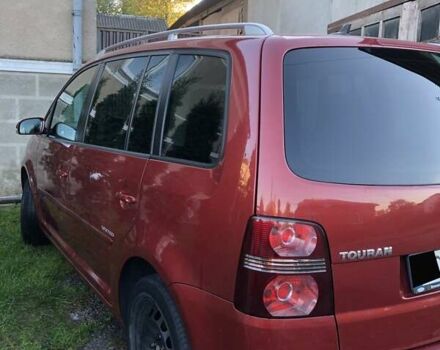 Червоний Фольксваген Туран, об'ємом двигуна 1.4 л та пробігом 241 тис. км за 7300 $, фото 22 на Automoto.ua