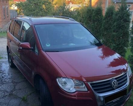 Червоний Фольксваген Туран, об'ємом двигуна 1.4 л та пробігом 241 тис. км за 7300 $, фото 19 на Automoto.ua