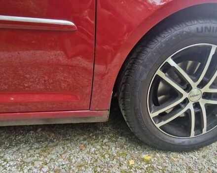 Красный Фольксваген Туран, объемом двигателя 1.97 л и пробегом 296 тыс. км за 7750 $, фото 23 на Automoto.ua