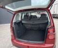 Красный Фольксваген Туран, объемом двигателя 1.9 л и пробегом 270 тыс. км за 7800 $, фото 6 на Automoto.ua
