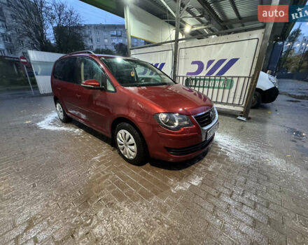 Червоний Фольксваген Туран, об'ємом двигуна 1.97 л та пробігом 273 тис. км за 8500 $, фото 9 на Automoto.ua