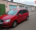 Красный Фольксваген Туран, объемом двигателя 1.39 л и пробегом 250 тыс. км за 6500 $, фото 22 на Automoto.ua