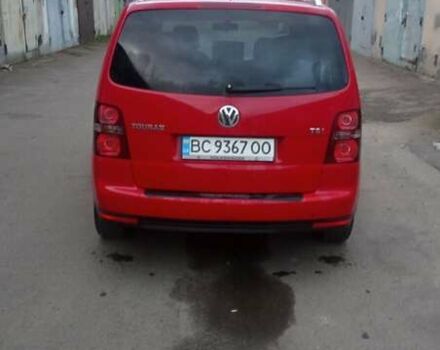 Красный Фольксваген Туран, объемом двигателя 1.39 л и пробегом 250 тыс. км за 6500 $, фото 16 на Automoto.ua