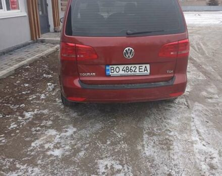 Красный Фольксваген Туран, объемом двигателя 1.6 л и пробегом 230 тыс. км за 10200 $, фото 6 на Automoto.ua