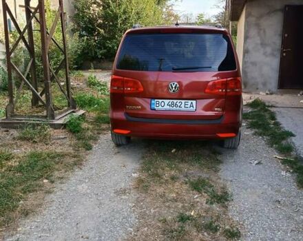 Красный Фольксваген Туран, объемом двигателя 1.6 л и пробегом 230 тыс. км за 10200 $, фото 18 на Automoto.ua