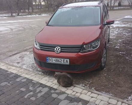 Красный Фольксваген Туран, объемом двигателя 1.6 л и пробегом 230 тыс. км за 10200 $, фото 16 на Automoto.ua