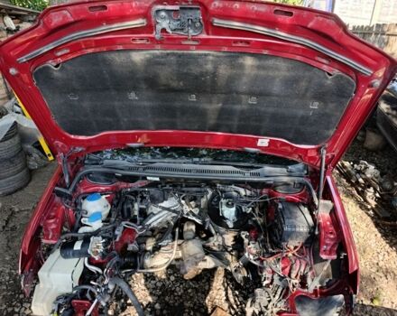 Фольксваген Туран 2004 в Кропивницком (Кировограде) на Automoto.ua Красный Фольксваген Туран, объемом двигателя 2 л и пробегом 360 тыс. км за 3499 $, фото 6 на Automoto.ua