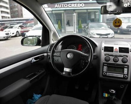 Фольксваген Туран, об'ємом двигуна 1.4 л та пробігом 211 тис. км за 8000 $, фото 11 на Automoto.ua