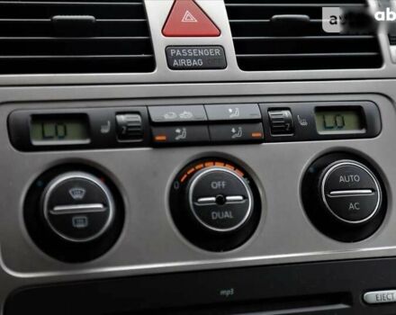 Фольксваген Туран, об'ємом двигуна 1.4 л та пробігом 211 тис. км за 8000 $, фото 16 на Automoto.ua