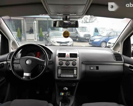 Фольксваген Туран, об'ємом двигуна 1.4 л та пробігом 211 тис. км за 8000 $, фото 12 на Automoto.ua