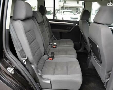 Фольксваген Туран, об'ємом двигуна 1.4 л та пробігом 211 тис. км за 8000 $, фото 9 на Automoto.ua