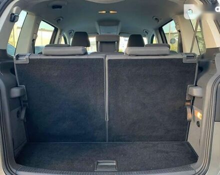 Фольксваген Туран, об'ємом двигуна 1.6 л та пробігом 279 тис. км за 10100 $, фото 19 на Automoto.ua