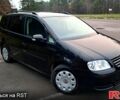 Фольксваген Туран, объемом двигателя 1.6 л и пробегом 240 тыс. км за 5700 $, фото 1 на Automoto.ua