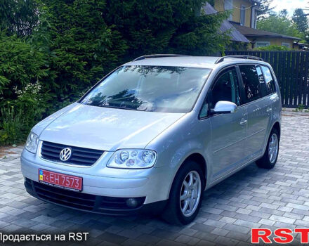 Фольксваген Туран, объемом двигателя 1.6 л и пробегом 202 тыс. км за 5800 $, фото 1 на Automoto.ua