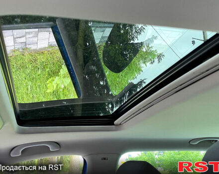 Фольксваген Туран, объемом двигателя 1.6 л и пробегом 204 тыс. км за 5800 $, фото 6 на Automoto.ua