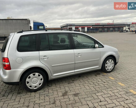 Фольксваген Туран 2005 в Сарнах на Automoto.ua Фольксваген Туран, объемом двигателя 1.6 л и пробегом 159 тыс. км за 5400 $, фото 20 на Automoto.ua