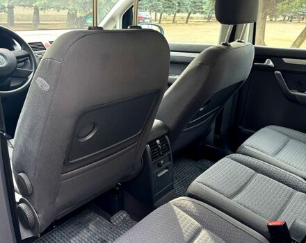 Фольксваген Туран, объемом двигателя 1.6 л и пробегом 184 тыс. км за 6400 $, фото 7 на Automoto.ua