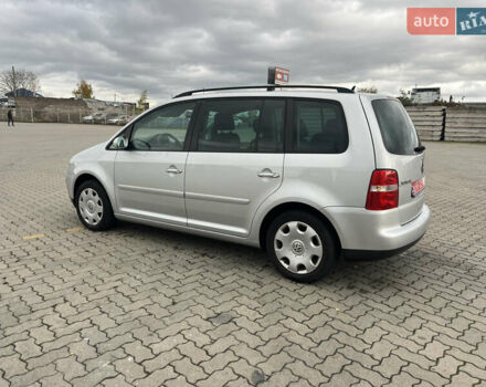 Фольксваген Туран 2005 в Сарнах на Automoto.ua Фольксваген Туран, объемом двигателя 1.6 л и пробегом 159 тыс. км за 5400 $, фото 9 на Automoto.ua